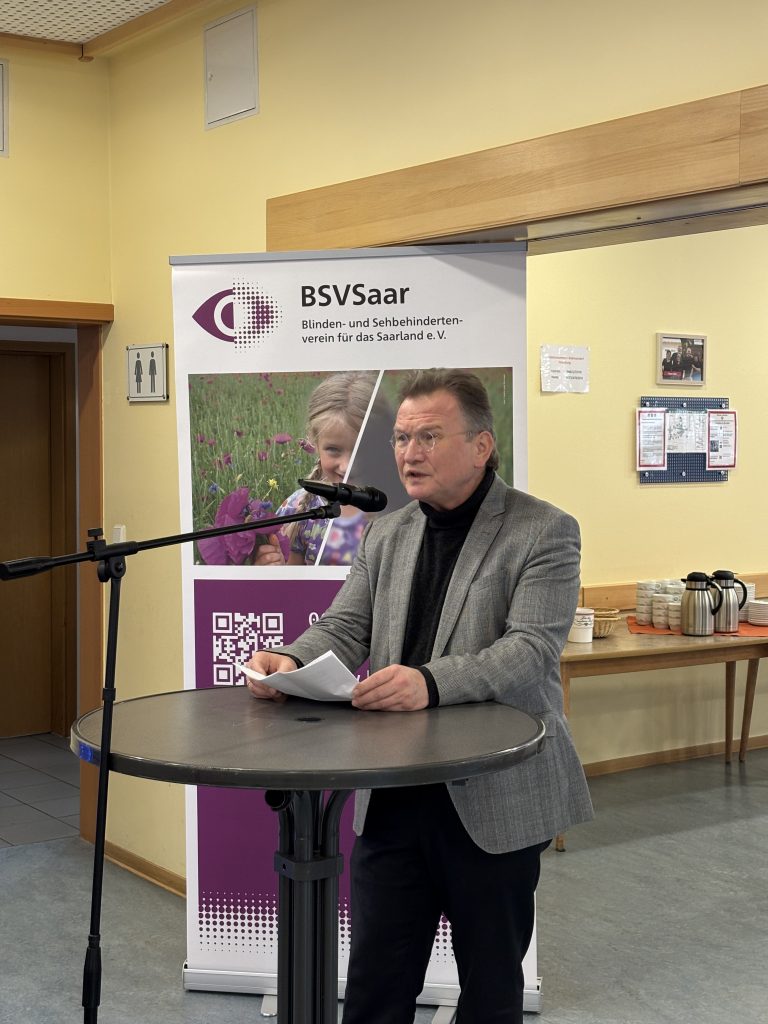 Universitätsklinikum Saar: Herr Prof. Dr. Berthold Seitz